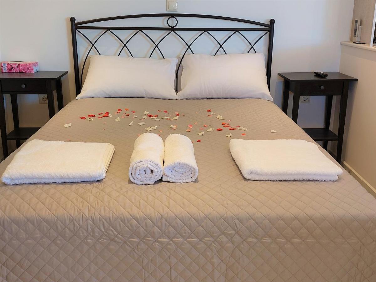 Guest House Tsanes Pinakokhorion المظهر الخارجي الصورة
