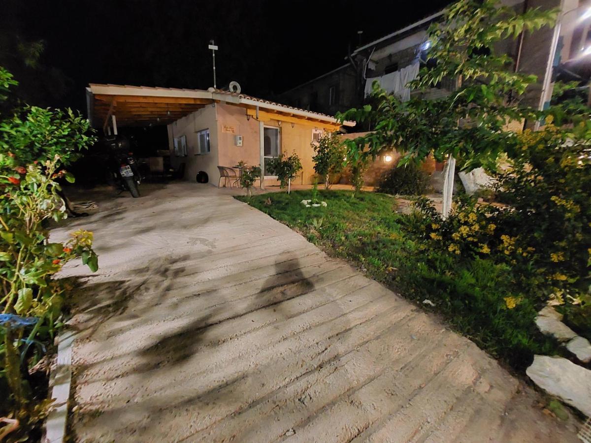 Guest House Tsanes Pinakokhorion المظهر الخارجي الصورة